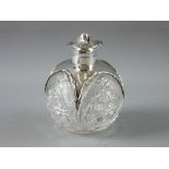 A CHESTER HALLMARKED TOP GLOBULAR SCENT BOTTLE, the cut glass hobnail pattern bottle with starcut