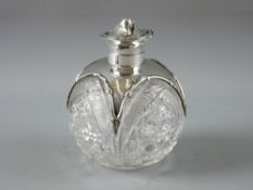 A CHESTER HALLMARKED TOP GLOBULAR SCENT BOTTLE, the cut glass hobnail pattern bottle with starcut