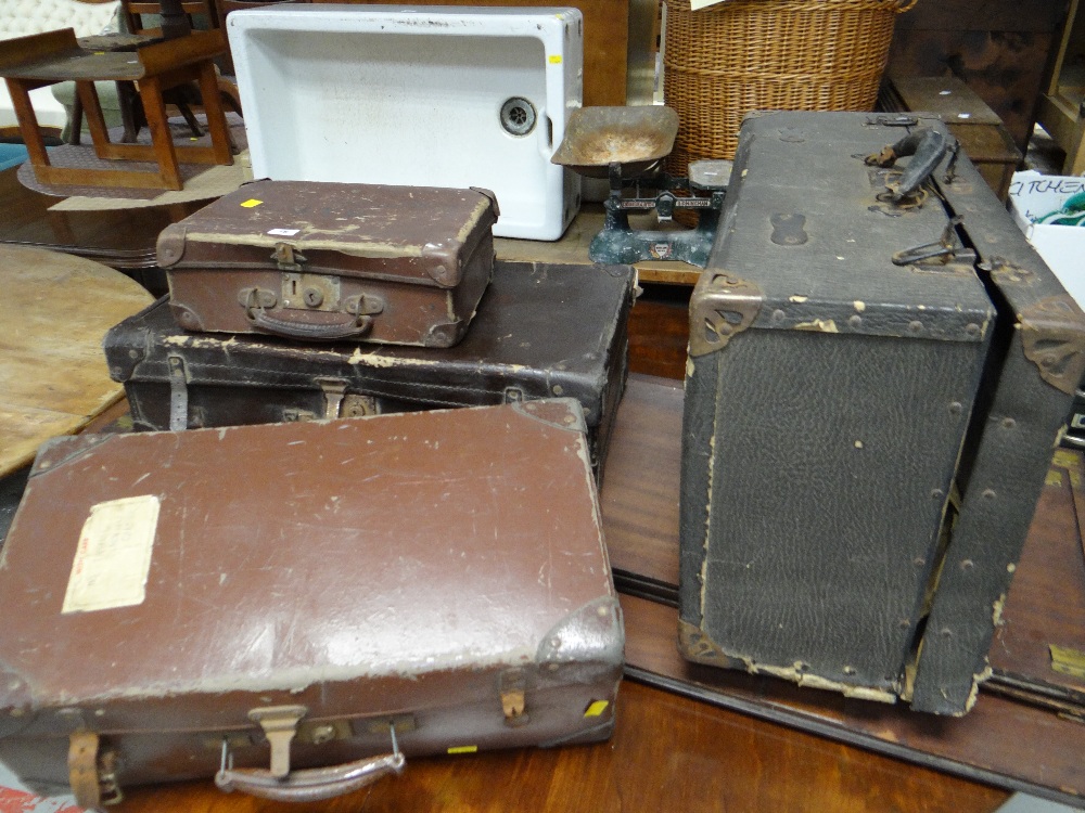 A parcel of vintage luggage