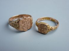 TWO NINE CARAT GOLD PART DECORATED MONOGRAMMED SIGNET RINGS, 7 grms