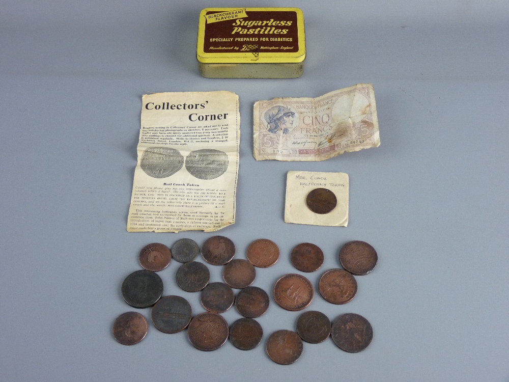 A PASTILLE TIN OF 18th CENTURY & OTHER TOKENS & COINAGE