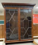 AN ANTIQUE MAHOGANY BOOKCASE TOP with astragal glazed doors