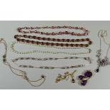 15CT SEED PEARL & PERIDOT FLORAL PENDANT & OTHER ITEMS including fine necklaces, beads, some items