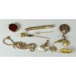 A PARCEL OF YELLOW GOLD / METAL / UNMARKED GOLD including bright-cut 9ct retractable pencil, an