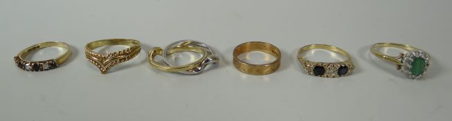 SIX ASSORTED 9CT HALLMARKED RINGS, 15.3gms