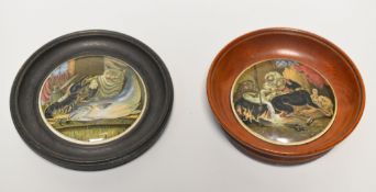 A RARE PRATT WARE POT LID 'LOBSTER CLAW' with a lobster attacking a domestic cat and another '
