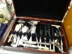 An Arthur Price cutlery box and non matching mixed contents