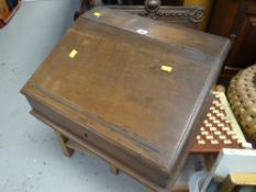 A vintage sloped clerking box with internal drawers