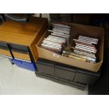 A large collection of mainly classical CDs