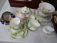 A parcel of various vintage patterned Shelley & Royal Albert teaware