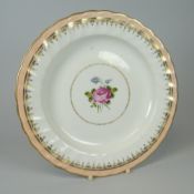 A DERBY PORCELAIN DESSERT PLATE FOR THE PRINCE OF WALES SERVICE painted by William Billingsley
