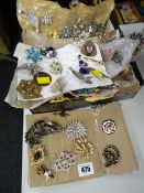 A quantity of costume jewellery brooches