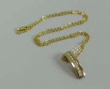 AN 18CT YELLOW GOLD NECKLACE & 10 X DIAMOND PENDANT the pendant of curved form, 7.3gms