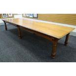 AN EXCEPTIONALLY LARGE CONFERENCE / DINING TABLE 428 x 135cms