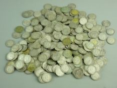 A LARGE PARCEL OF MIXED BRITISH SILVER SHILLINGS, 52 troy ozs