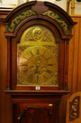 A HANDSOME 18th CENTURY MAHOGANY LONGCASE CLOCK having an arched hood with fine quality brass