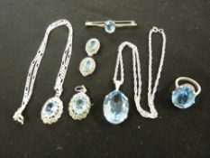 Nice parcel of silver and blue stone jewellery