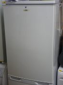 Logik approx 5ft high upright fridge freezer E/T