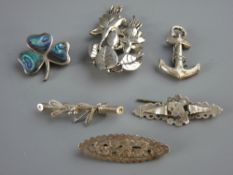 SIX SILVER & WHITE METAL BROOCHES including a Birmingham hallmarked example set with dragonflies