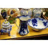 Blue and white Oriental decorative censor and a blue and white wash jug and basin set