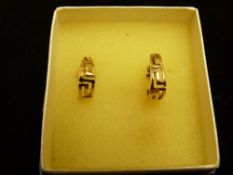 Pair of nine carat gold Celtic style earrings, 1.9 grms