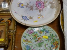 Chinese robe patterned English pottery charger and pair of small Famille Rose display plates