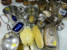 Quantity of mixed electroplate ware including tankards, trophies etc