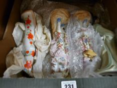 Box of mixed decorative china