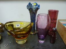 Art glass amber bowl and other art glass items