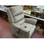 Rise and recline electric armchair E/T