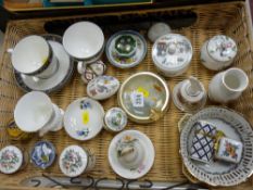 Quantity of decorative china items including trinket boxes etc