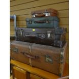 Four sundry items of vintage luggage