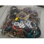 A large quantity of modern & vintage costume jewellery