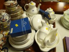 A parcel of Royal Doulton Carnation pattern tea & dinnerware including teapot, dinner plates,
