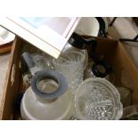 Box of mixed glassware etc