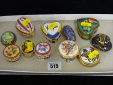 Quantity of enamel and other trinket boxes