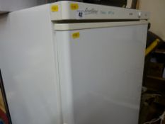 Iceline Deluxe U7106 upright multi-drawer freezer E/T