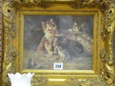 Excellent gilt framed print of kittens