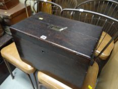 Vintage wooden deed box with carry handles to side & top
