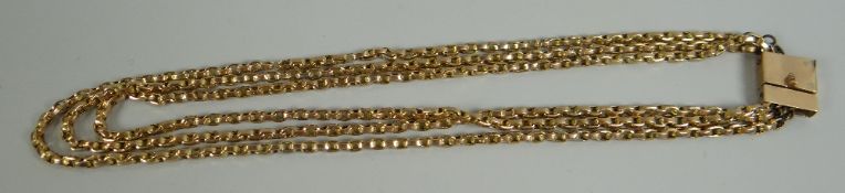 A BELIEVED 9ct GOLD CABLE CHAIN with unusual part-gold (believed) clasp, total weight 33gms