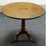 A NINETEENTH CENTURY CIRCULAR TOPPED MAHOGANY TRIPOD TABLE, 72cms diam