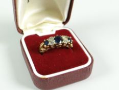 A 9CT YELLOW GOLD SET DIAMOND & SAPPHIRE RING, 4.2gms