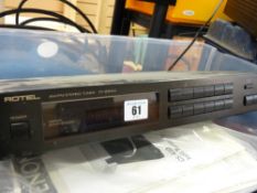 Rotel AM/FM stereo tuner RT-930AX E/T