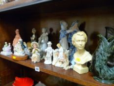 Quantity of mainly figurine items, two Dartmouth style fish etc