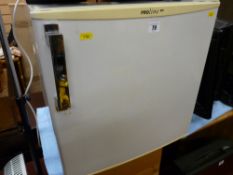 Proline countertop fridge E/T