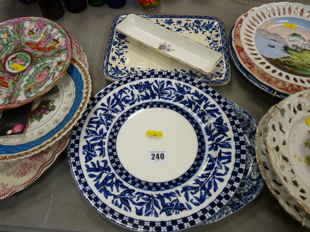 Quantity of display china including ribbon plates, Oriental display china etc