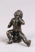 Bronzefigur.Wohl 18. Jh. Braun patinert. Romolus? Figur der Zwillinge die der kapitolinischen Wölfin