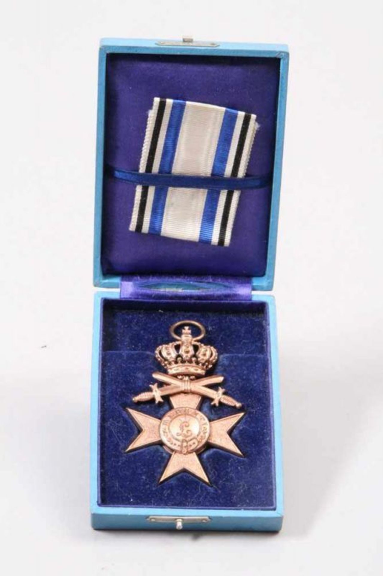 Bayerischer Orden Merenti.Militärverdienstkreuz 3. Klasse mit Schwertern im Original-Etui. 20.00 %