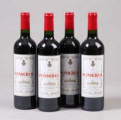 Vier Flaschen Bordeaux.Grand Vin de Bordeaux Pomerol Moueix 2011. 20.00 % buyer's premium on the