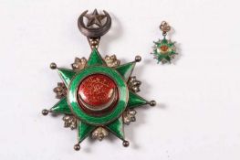 Osmanisches Reich. Osmani Orden. 3. Klasse.Gold, Silber und emailliert mit Miniatur. 20.00 % buyer's